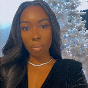 Meet your Posher, Tiffanie